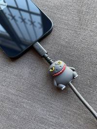 Протектор для защиты от износа, заломов, трещин и разрыва кабеля мобильного телефона, usb (Dinosaurs)