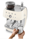 Smeg Кофемашина-эспрессо со встроенной кофемолкой EGF03CREU | Тип напитка: капучино, латте, эспрессо |  Цвет кремовый